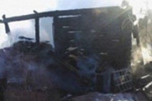 Пламя на улице Надежды Чебоксар погасили за 54 минуты