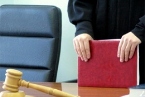 Подкупному азербайджанцу велели нести в казну 45 тысяч