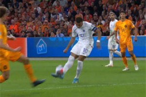 Два гола Мбаппе вывели Францию на Евро