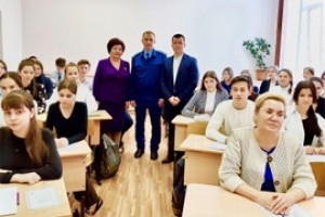 Школ Батырево лишили благотворительности родителей