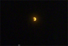 V CHeboksarah krasnaya luna yavilas skoree belesaya15
