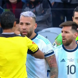 match Chili i Argentiny s udaleniem Messi6