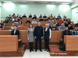 Cheboksarskih studentov poduchili v prokurorsko sledstvennyh universitetah1