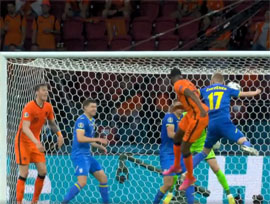 Niderlandy vyigrali u sbornoj Ukrainy12