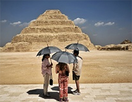 piramidy stroili peretaskivaya glyby plotami